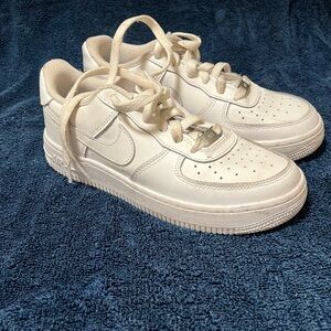 Kids White Air Force ones